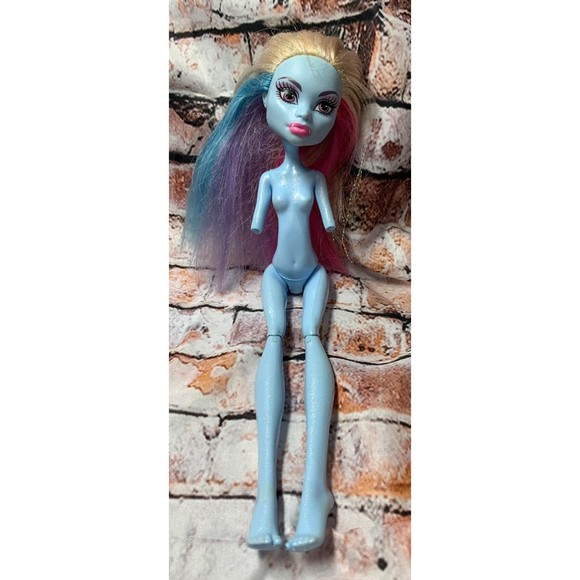 Monster High Doll Abbey Bominable Dot Dead Gorgeous Great Hair Missing Arms - Picture 2 of 3